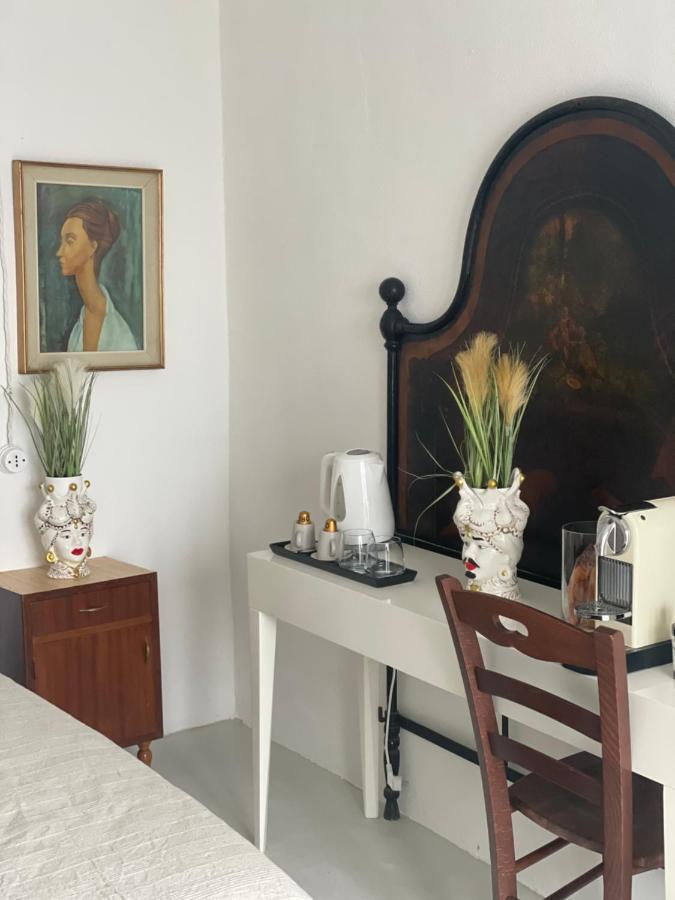 Tierra Guesthouse Ольбія Екстер'єр фото